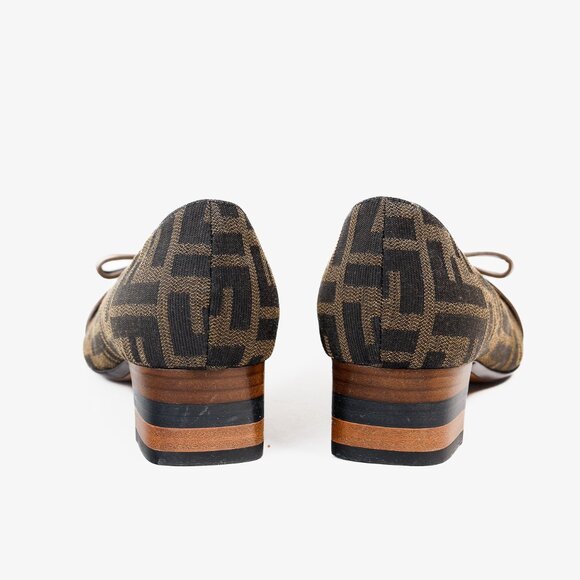 Fendi Brown Black Zucca Canvas Leather Bow Cap Toe Pumps, Size 5.5 - Picture 3 of 10